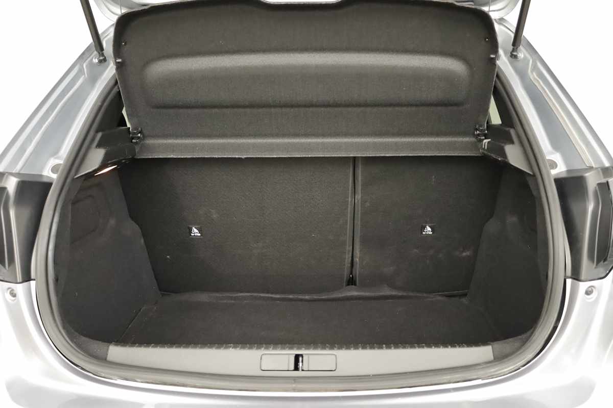 peugeot-208-2025-gasolina-1199cc