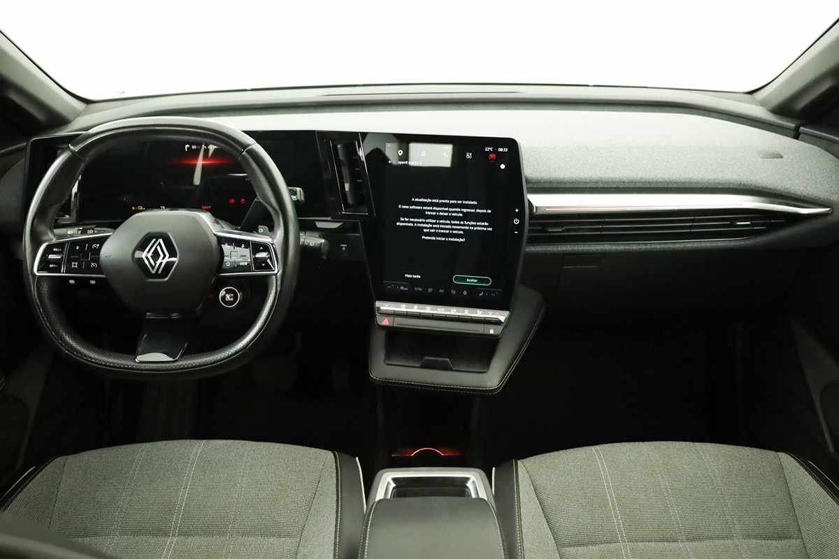 renault-megane-e-tech-2023-eletrico-0cc