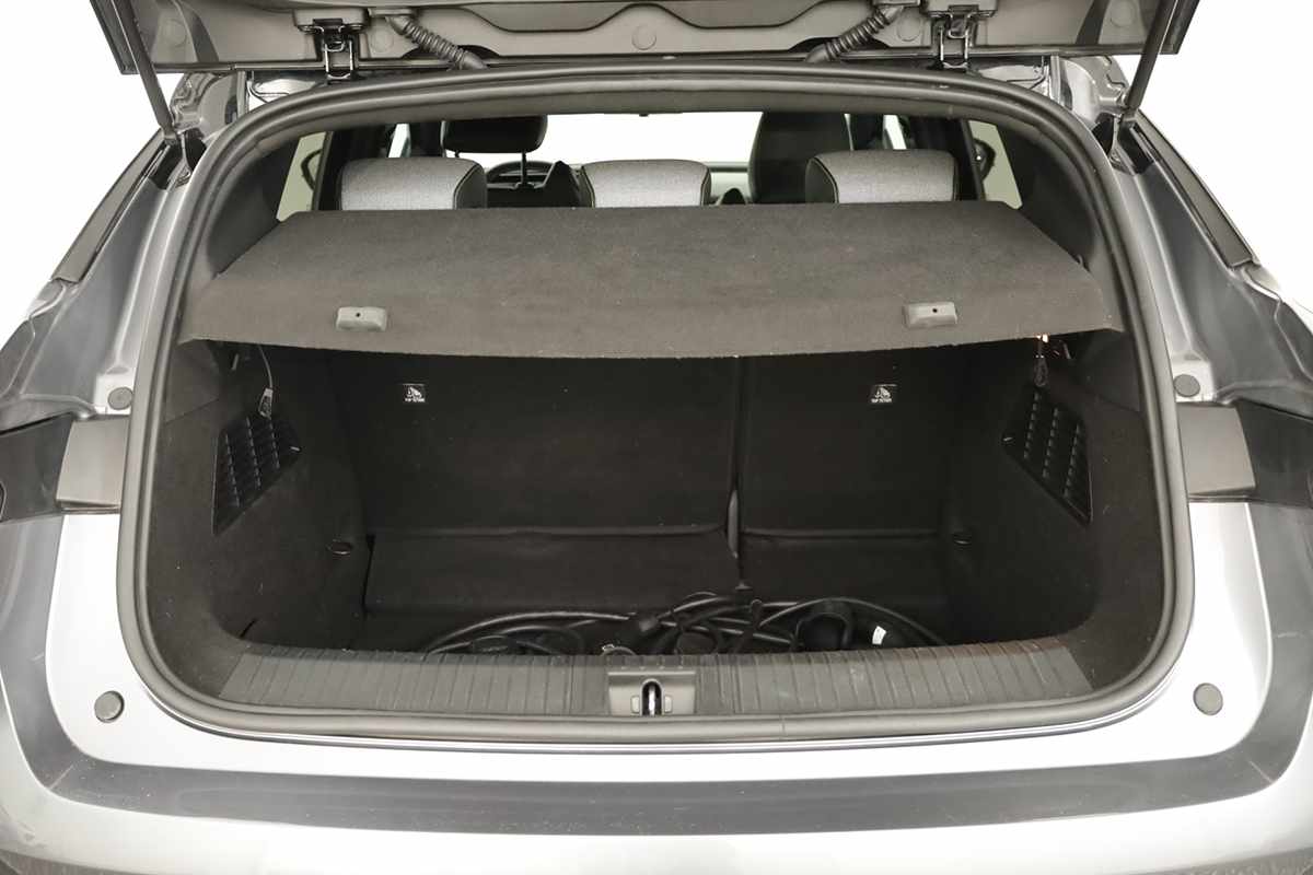 renault-megane-e-tech-2023-eletrico-0cc