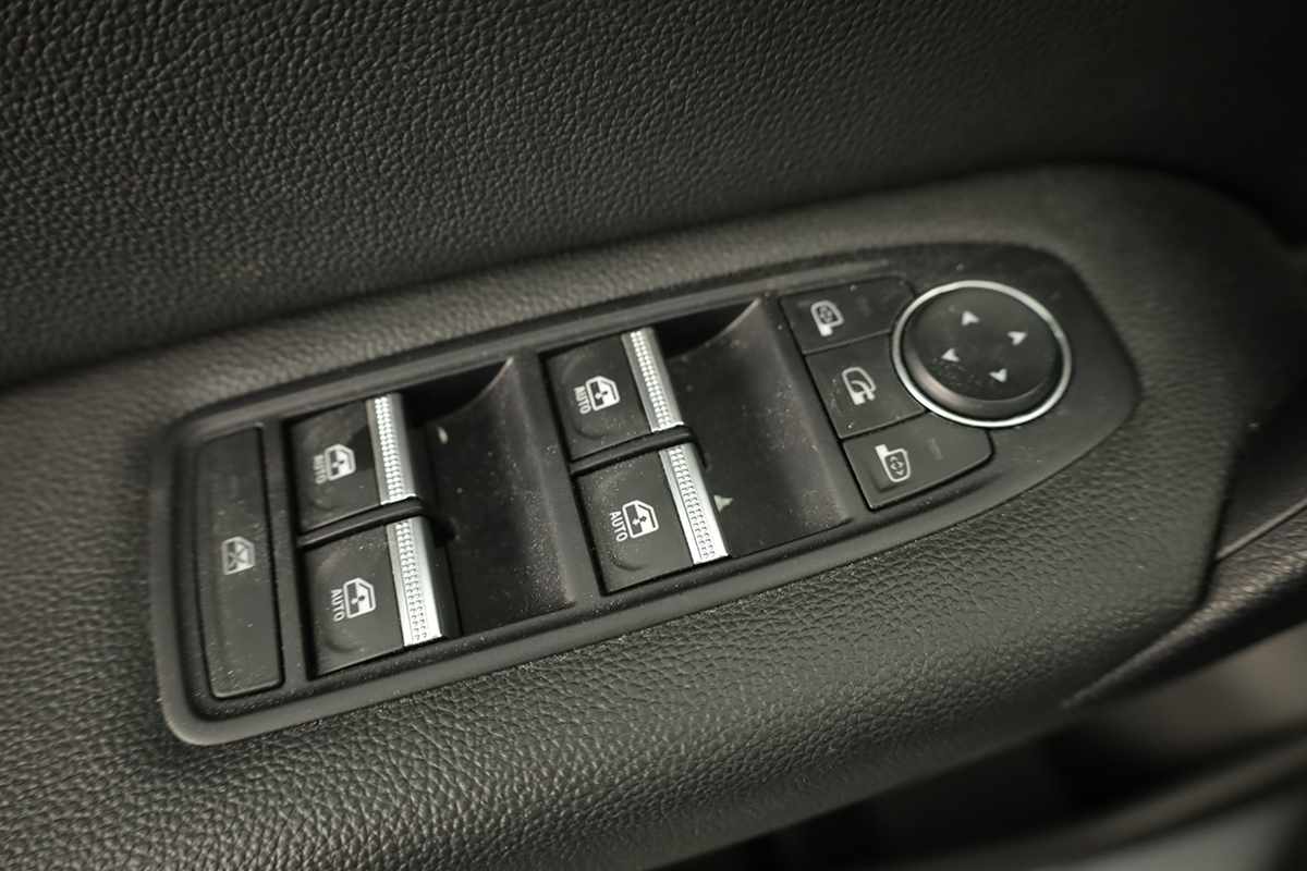 renault-captur-2024-gasolina-999cc
