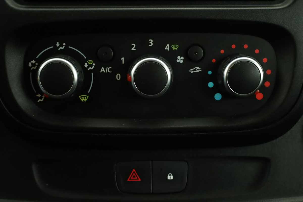 renault-trafic-2021-diesel-1997cc