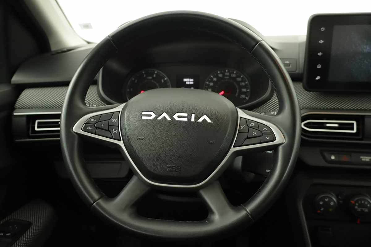 dacia-sandero-2024-gasolina-999cc