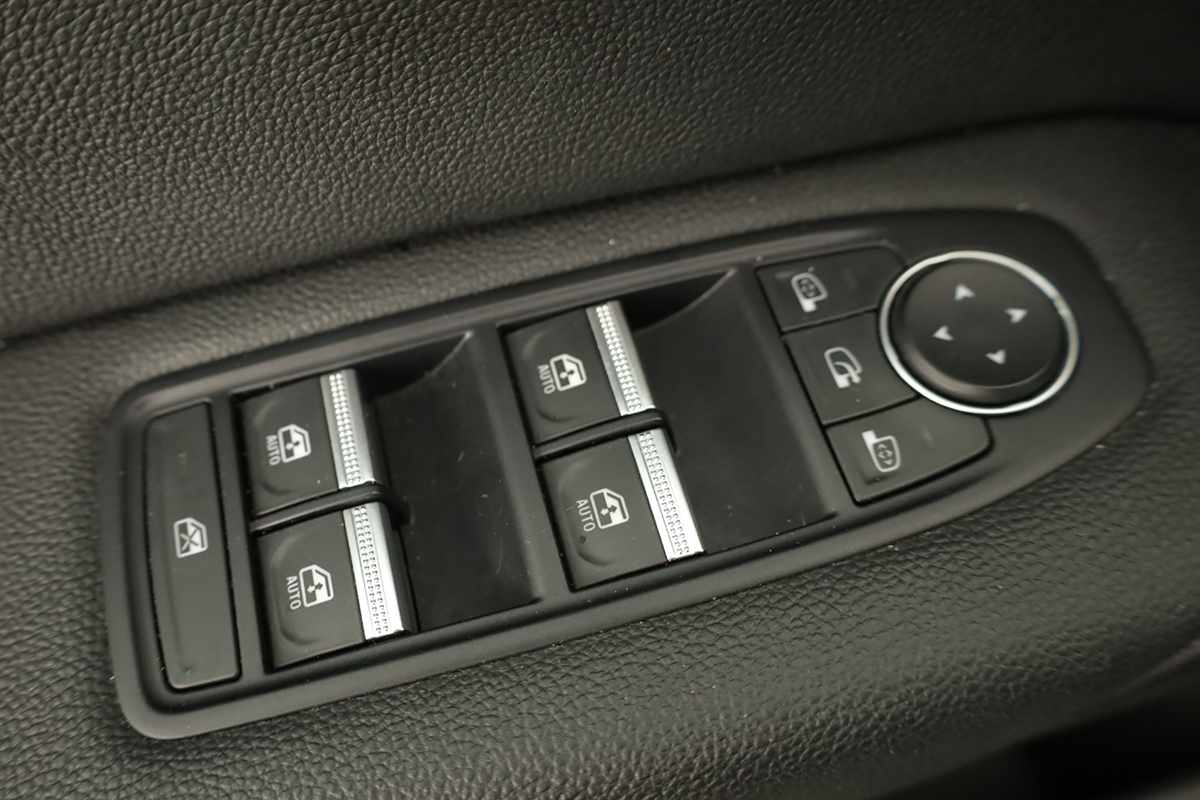 renault-captur-2024-gasolina-999cc