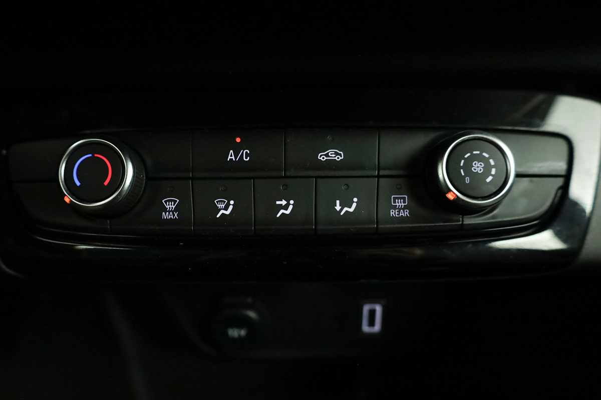 opel-corsa-2025-gasolina-1199cc