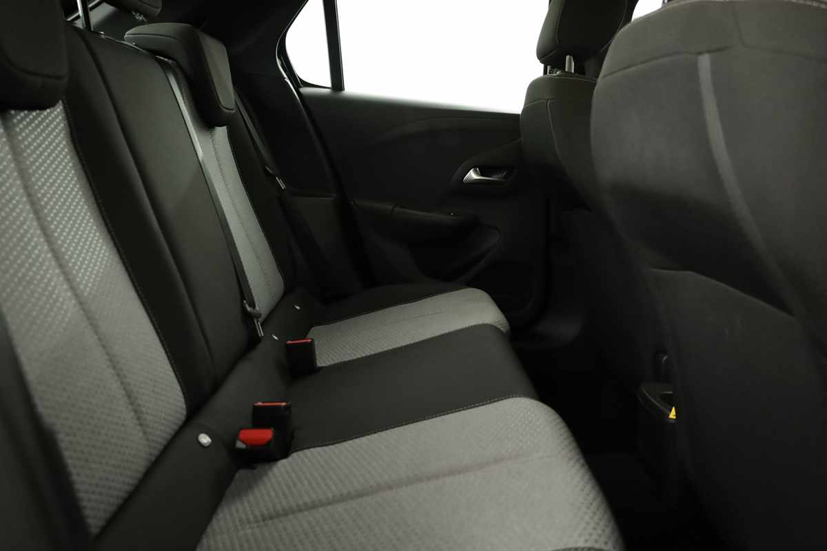 opel-corsa-2025-gasolina-1199cc