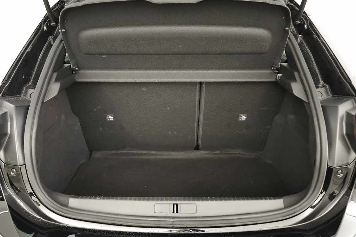 opel-corsa-2025-gasolina-1199cc