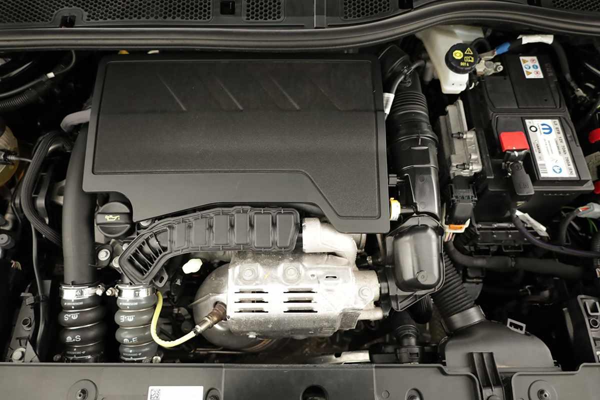 opel-corsa-2025-gasolina-1199cc