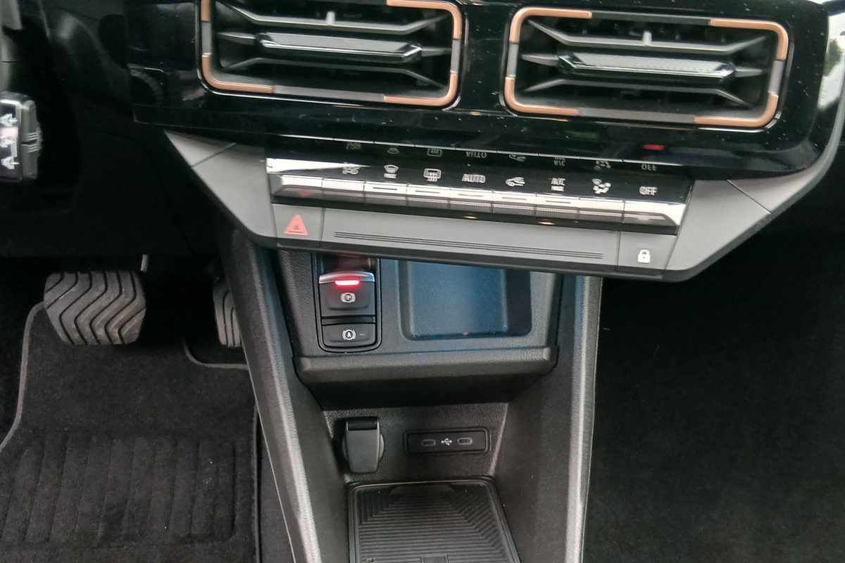 renault-4-2025-eletrico-0cc