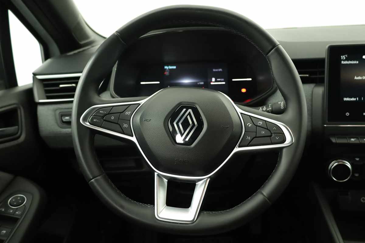 renault-clio-2024-gpl-999cc