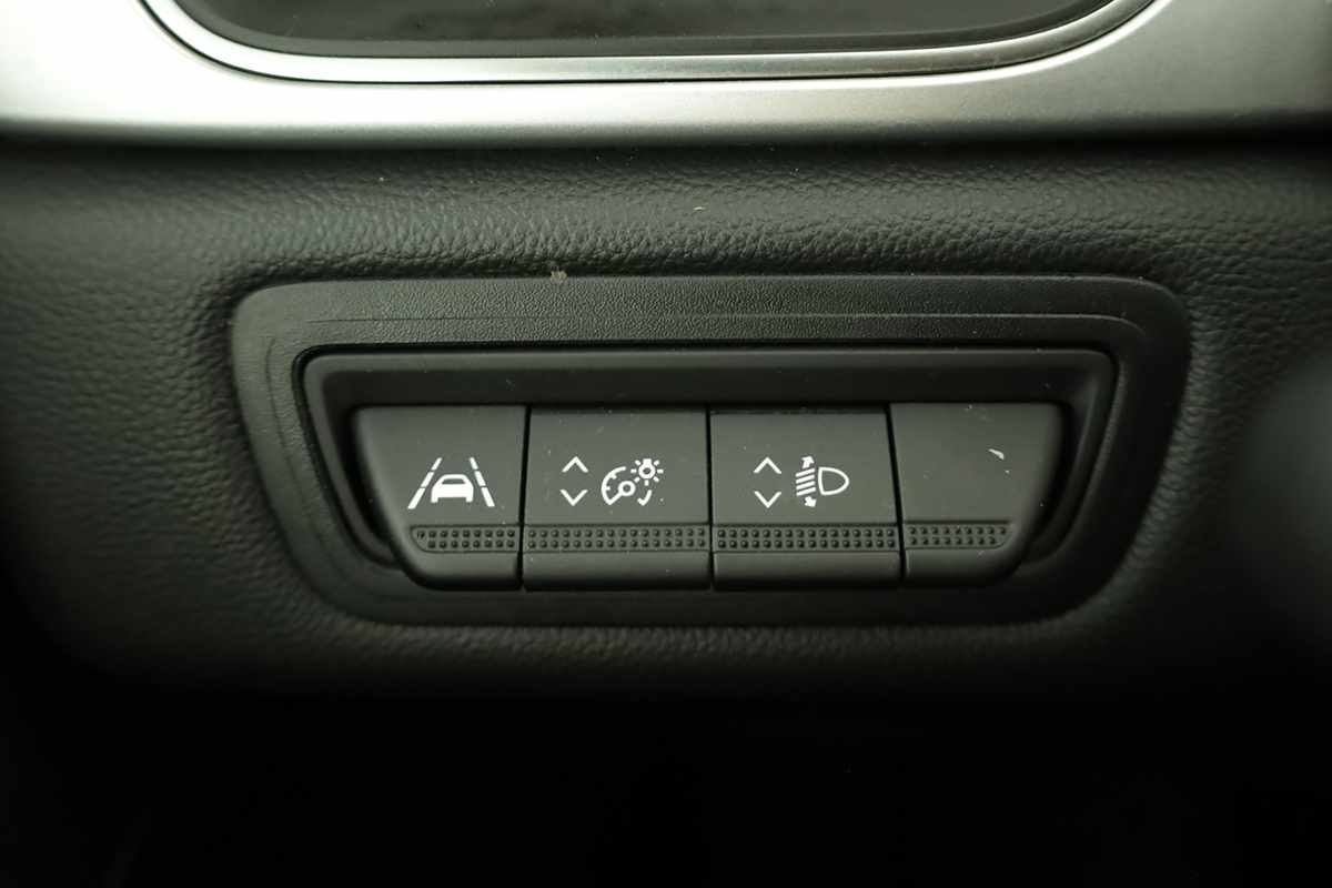 renault-captur-2024-gasolina-999cc