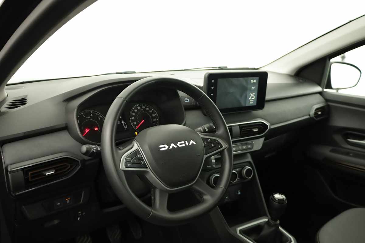 dacia-sandero-2025-gpl-999cc
