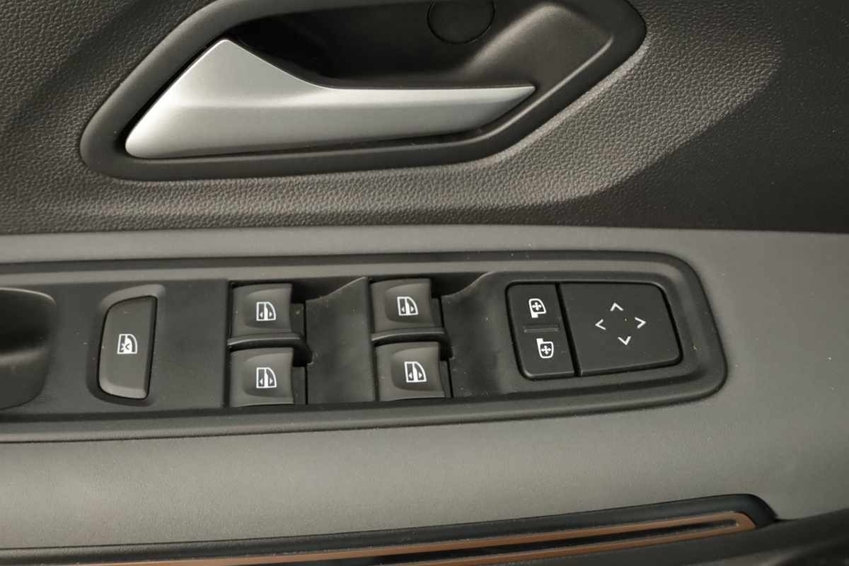 dacia-sandero-2025-gpl-999cc