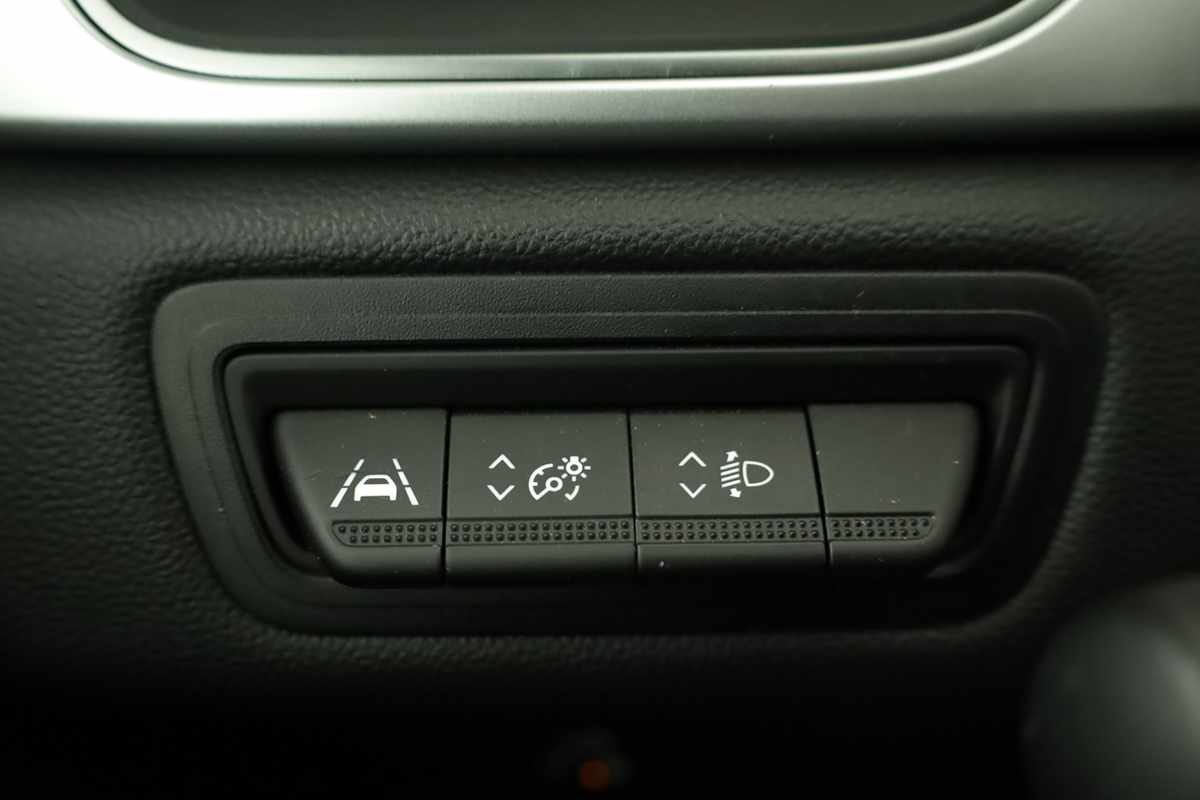 renault-captur-2024-gpl-999cc