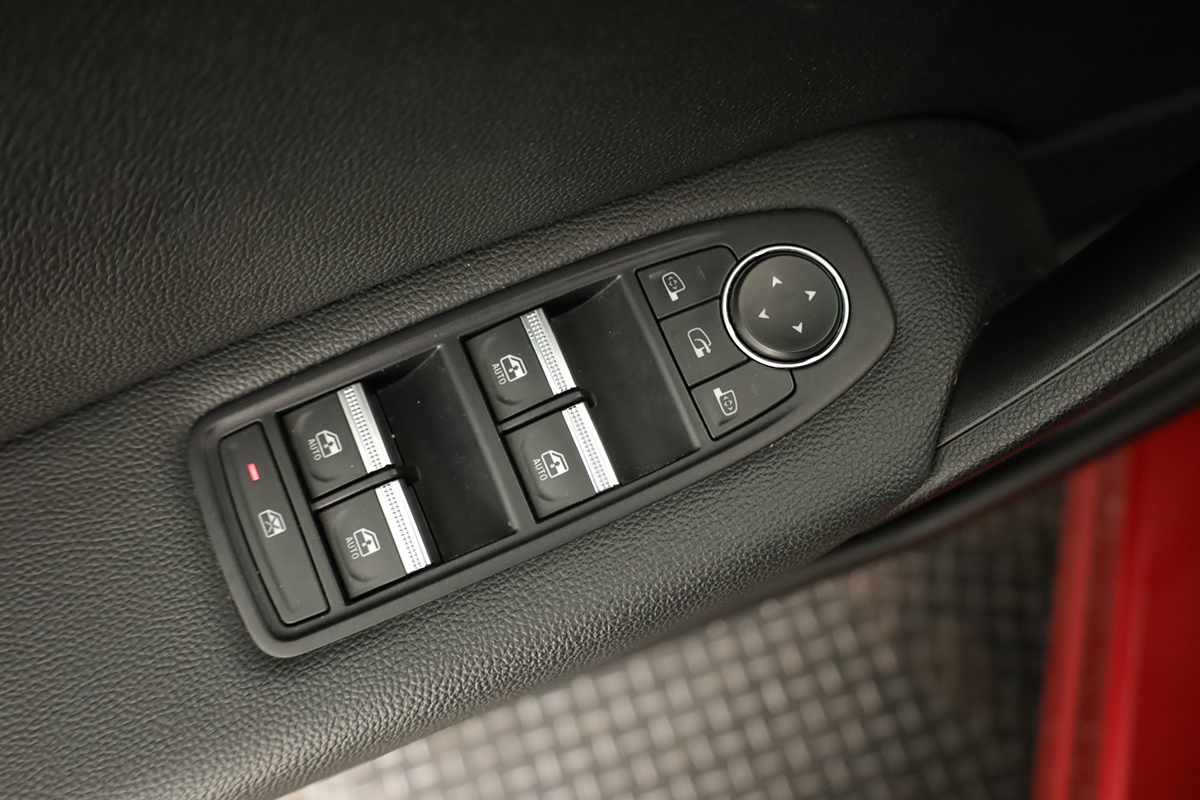 renault-captur-2024-gpl-999cc