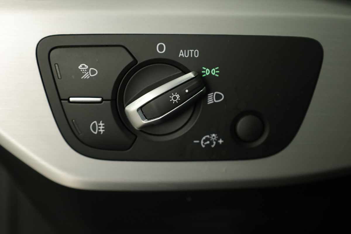 audi-a5-sportback-2023-diesel-1968cc