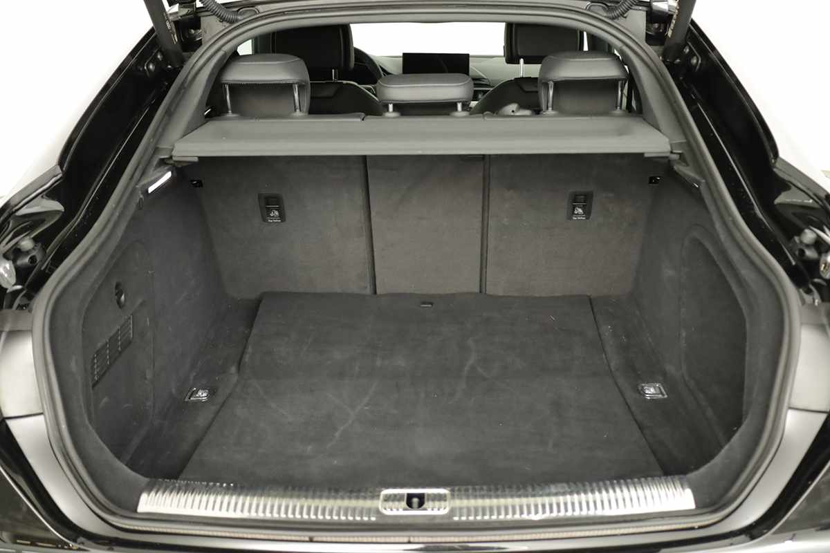 audi-a5-sportback-2023-diesel-1968cc