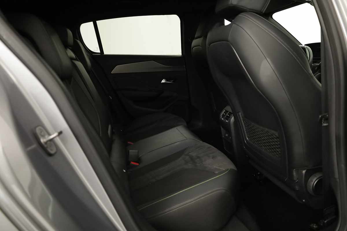 peugeot-308-2024-gasolina-1199cc