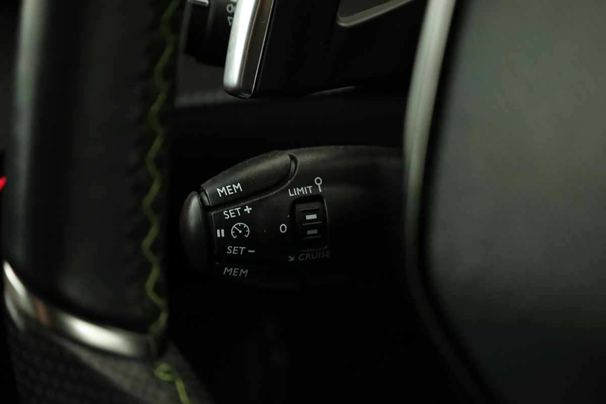 peugeot-2008-2022-diesel-1499cc