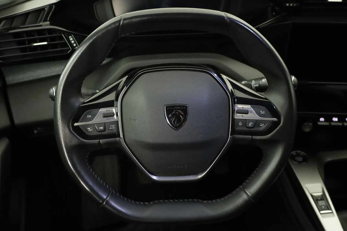 peugeot-308-2024-gasolina-1199cc