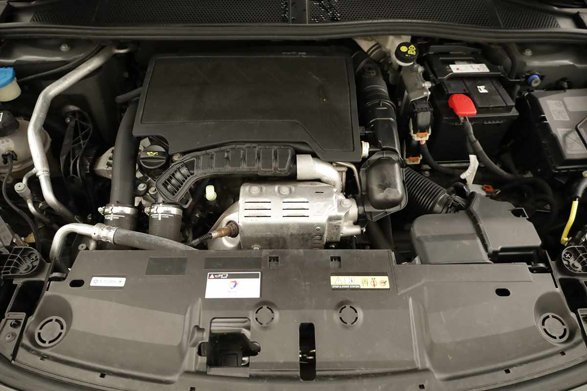 peugeot-308-2024-gasolina-1199cc