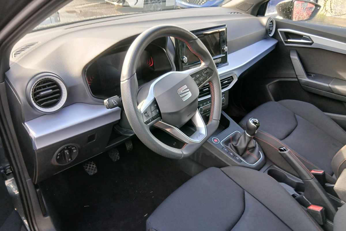 seat-ibiza-2025-gasolina-999cc