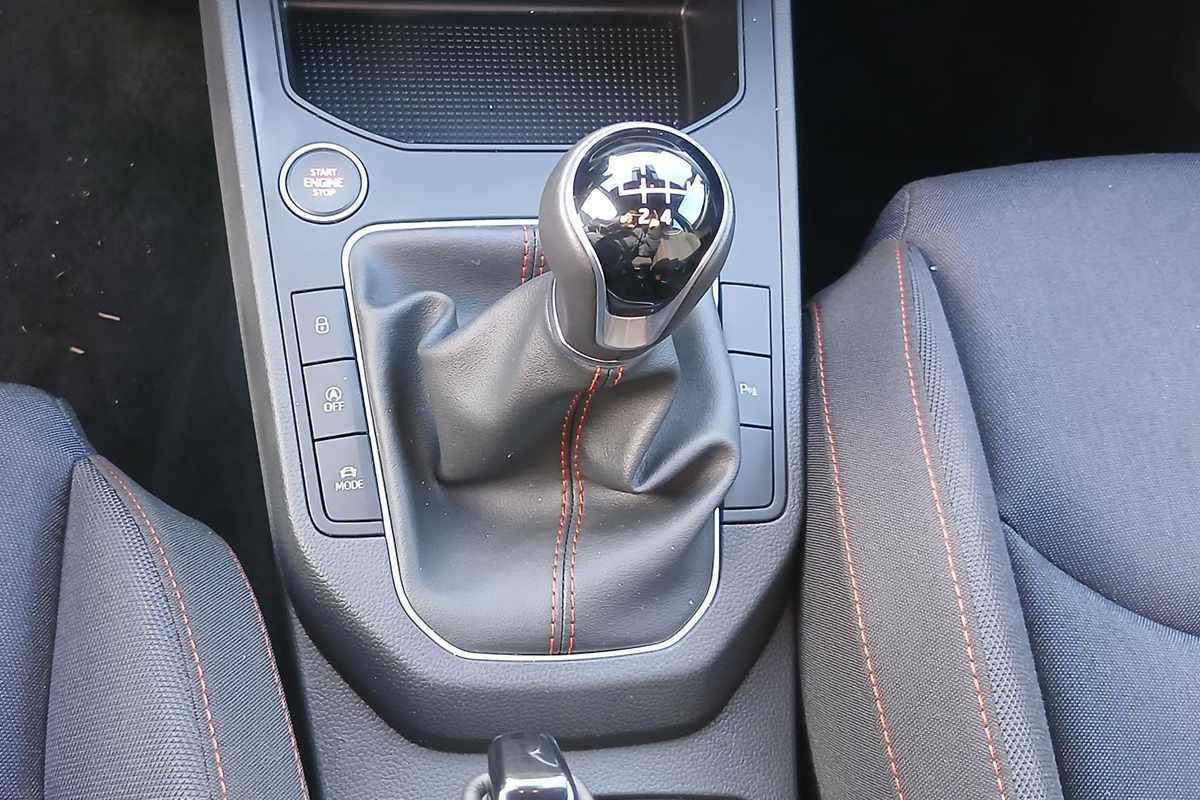 seat-ibiza-2025-gasolina-999cc