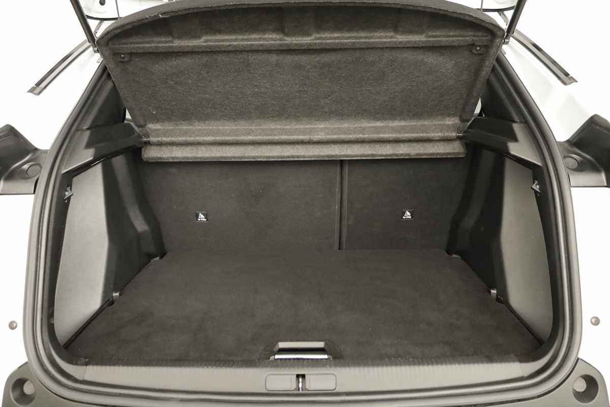 peugeot-2008-2025-gasolina-1199cc