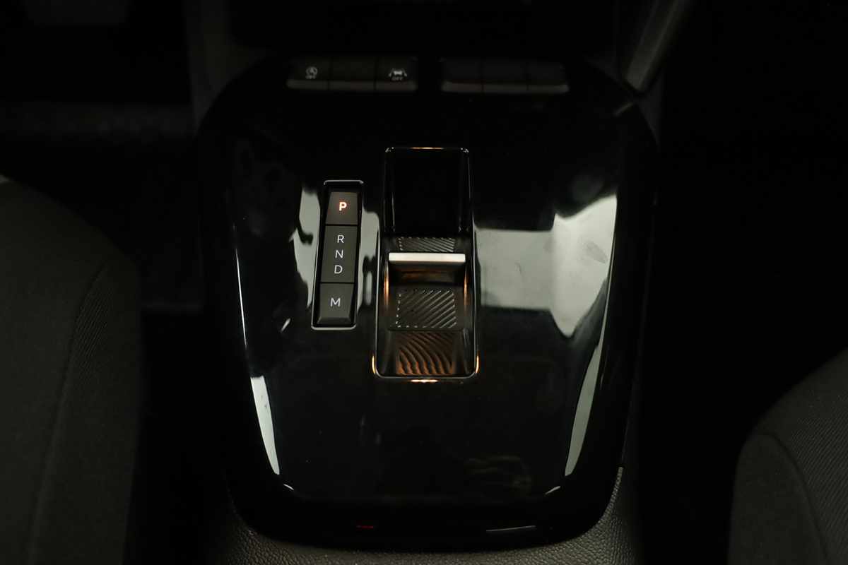 opel-corsa-2025-gasolina-1199cc