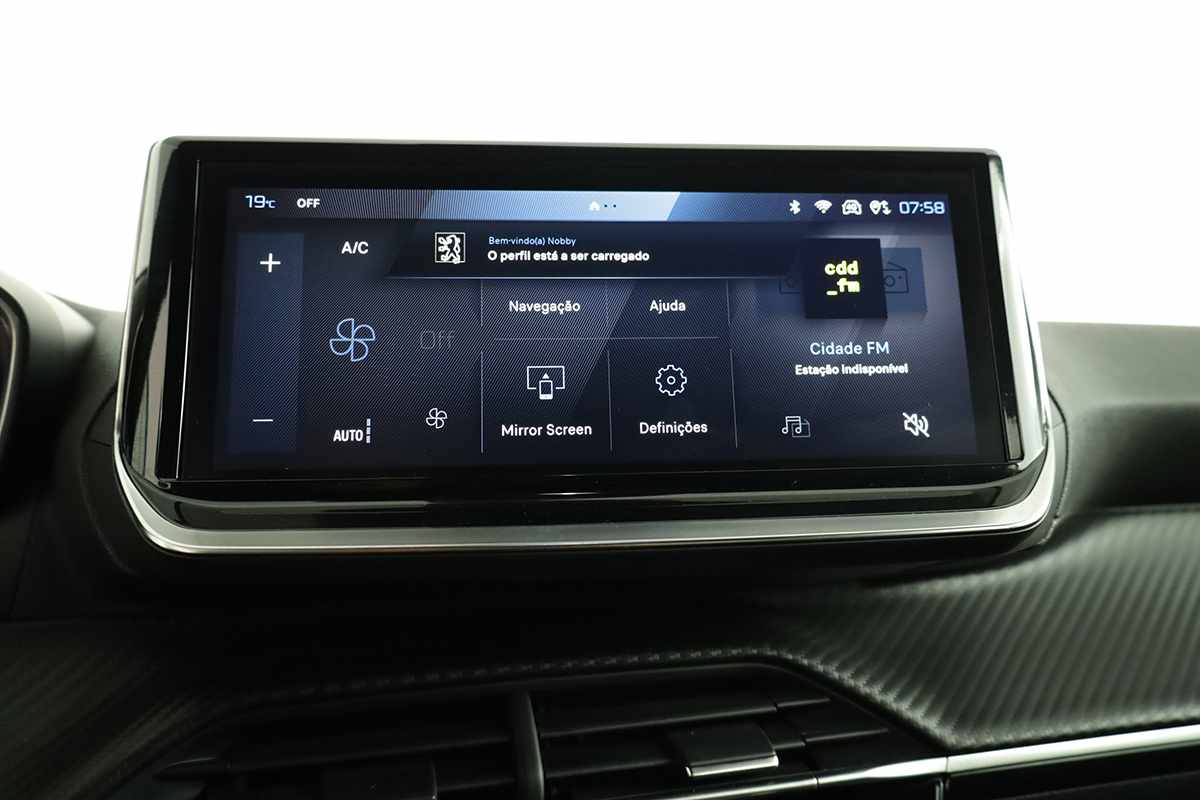 peugeot-2008-2024-gasolina-1199cc