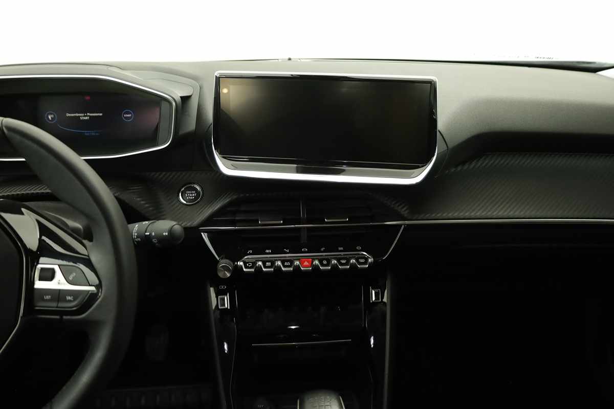 peugeot-2008-2021-diesel-1499cc