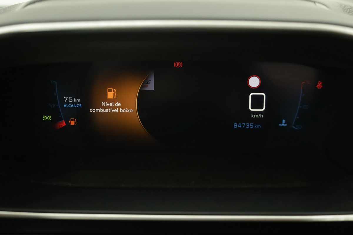 peugeot-2008-2021-diesel-1499cc