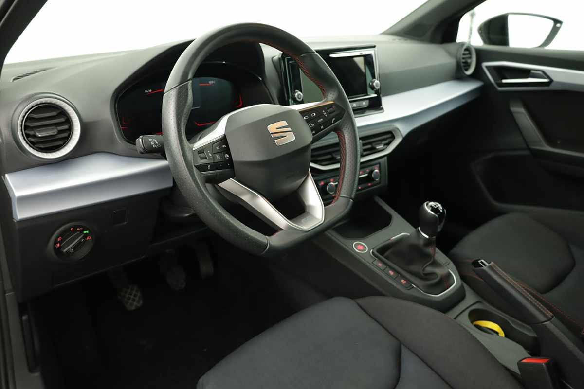 seat-ibiza-2025-gasolina-999cc