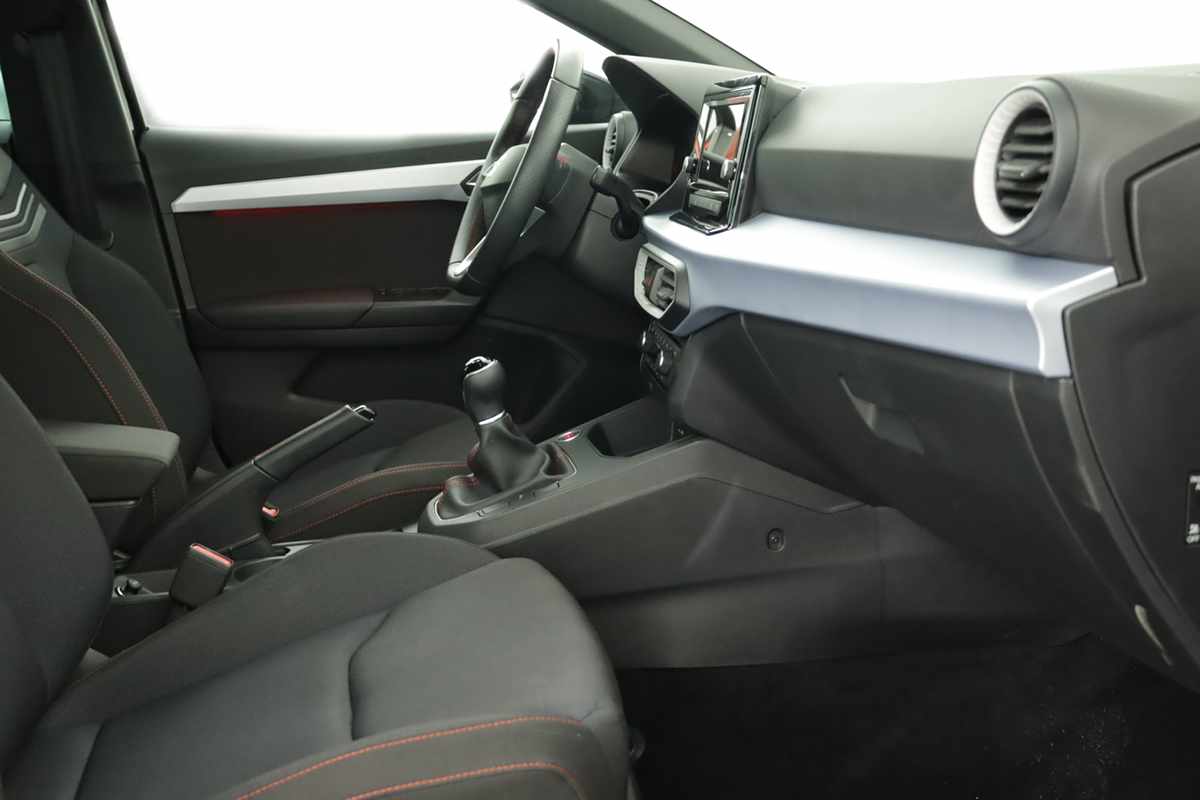seat-ibiza-2025-gasolina-999cc