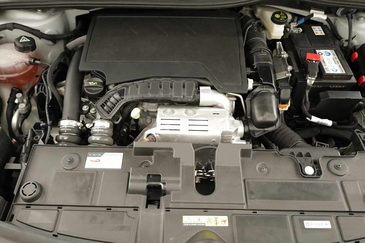 citroen-c4-2024-gasolina-1199cc