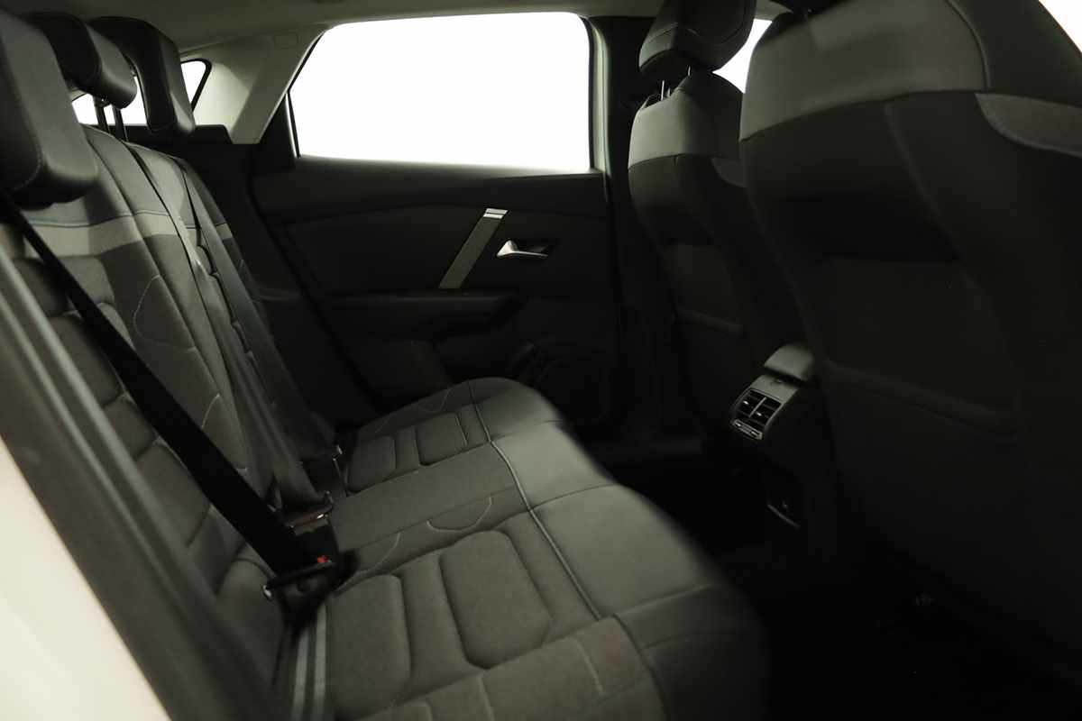 citroen-c4-2024-gasolina-1199cc