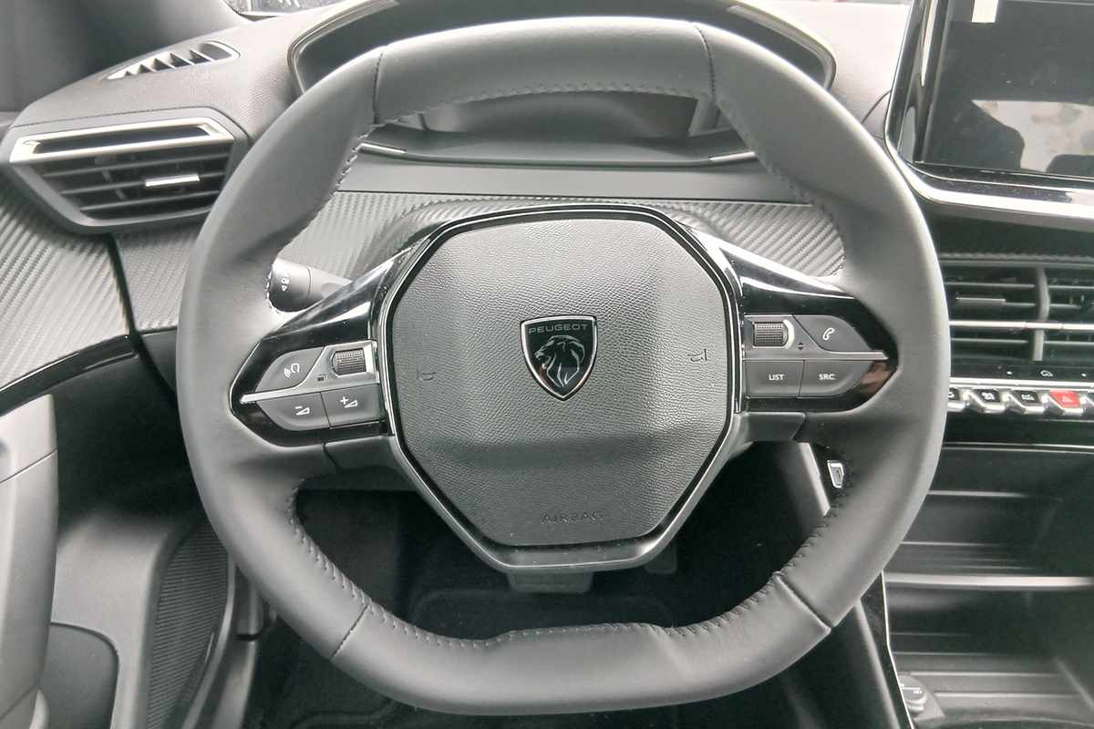 peugeot-2008-2026-gasolina-1199cc