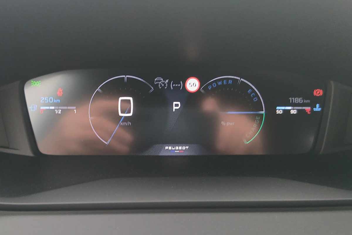 peugeot-2008-2026-gasolina-1199cc