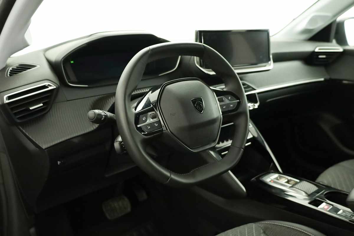 peugeot-e-208-2025-eletrico-0cc