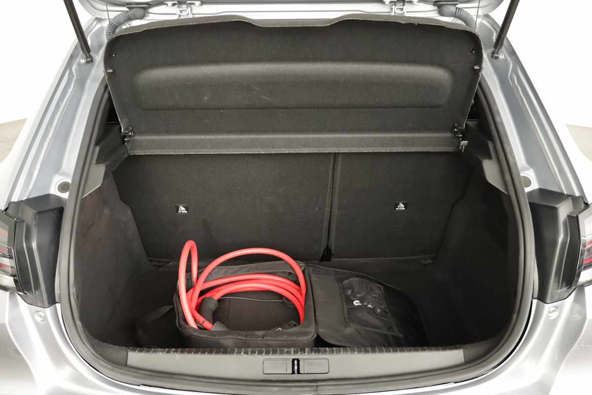 peugeot-e-208-2025-eletrico-0cc