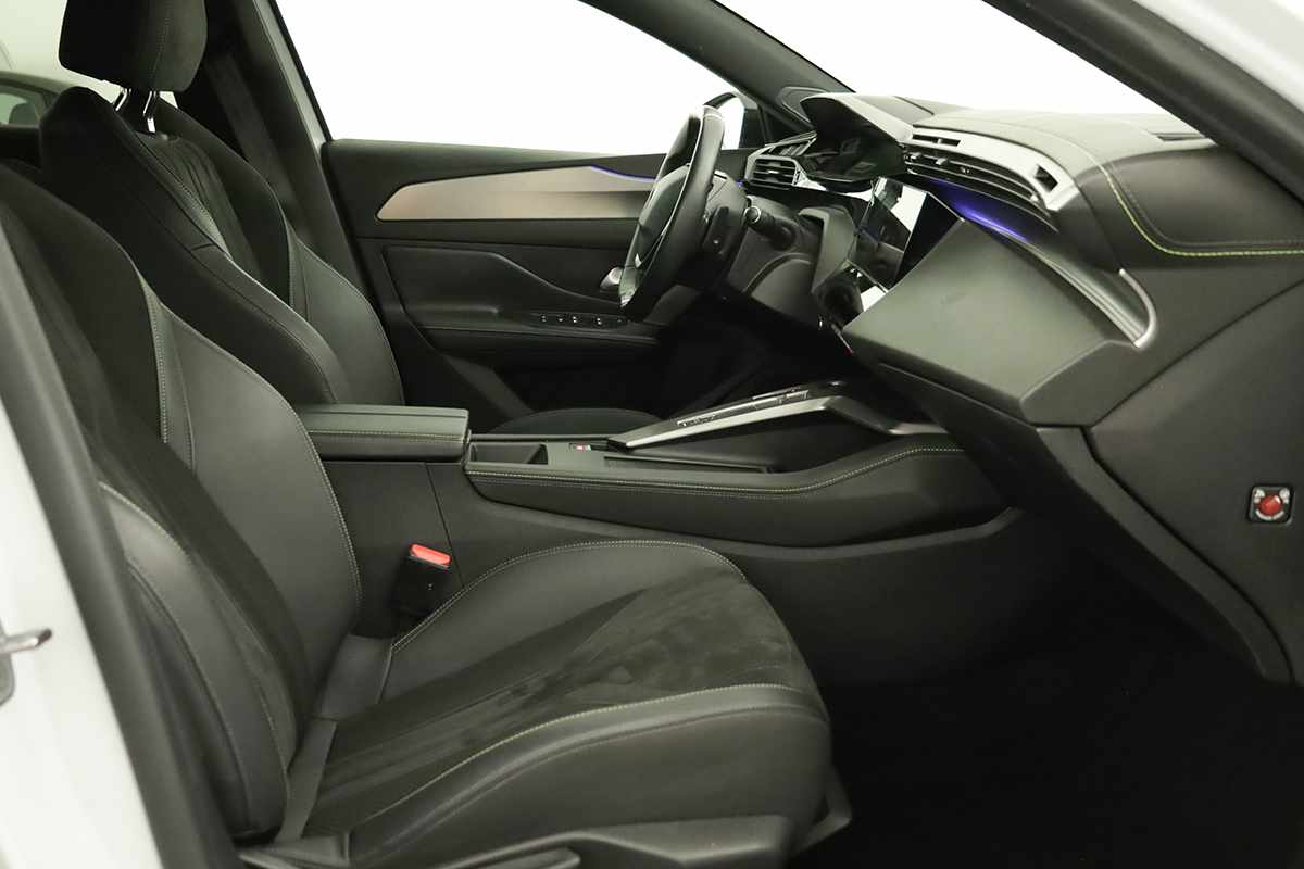 peugeot-308-2024-gasolina-1199cc
