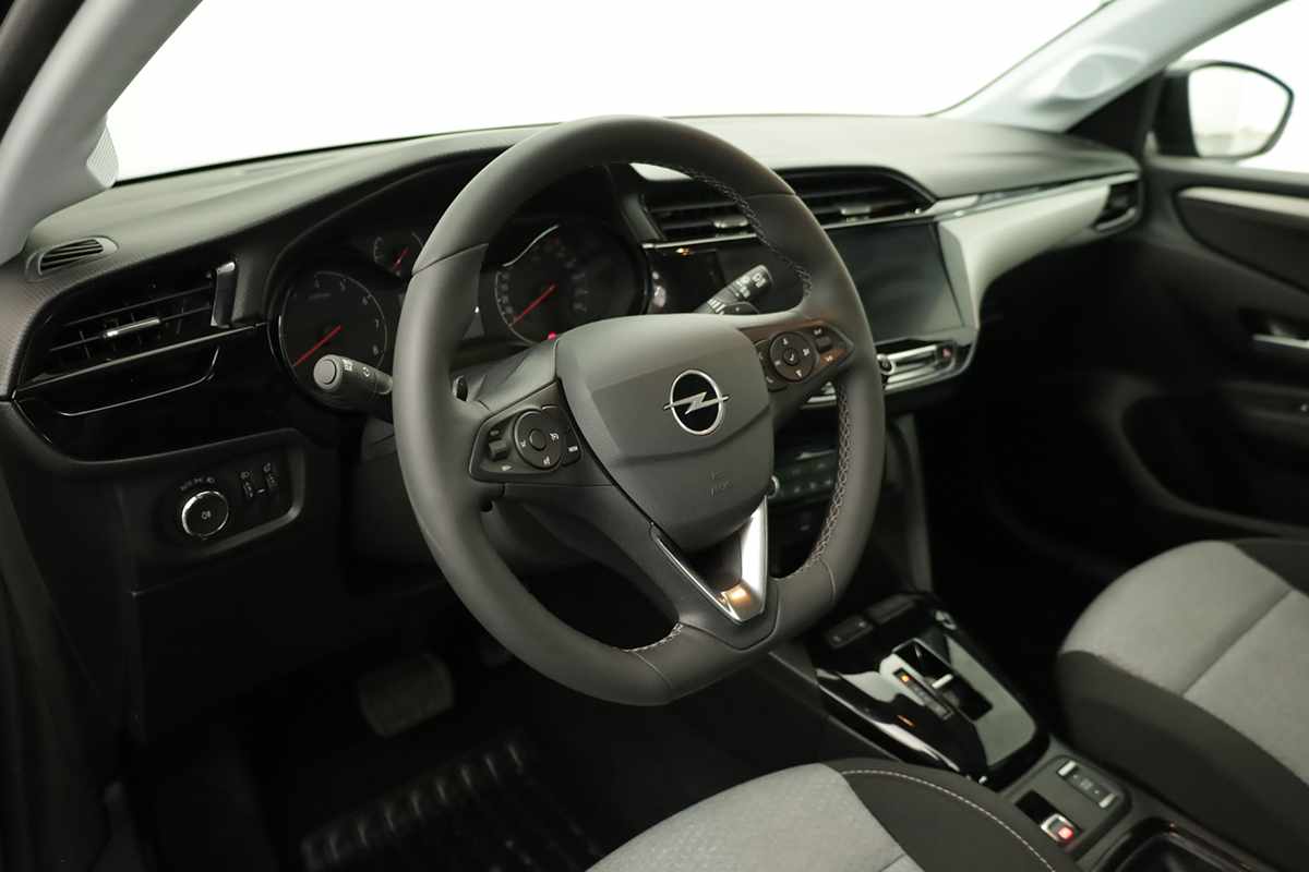opel-corsa-2025-gasolina-1199cc