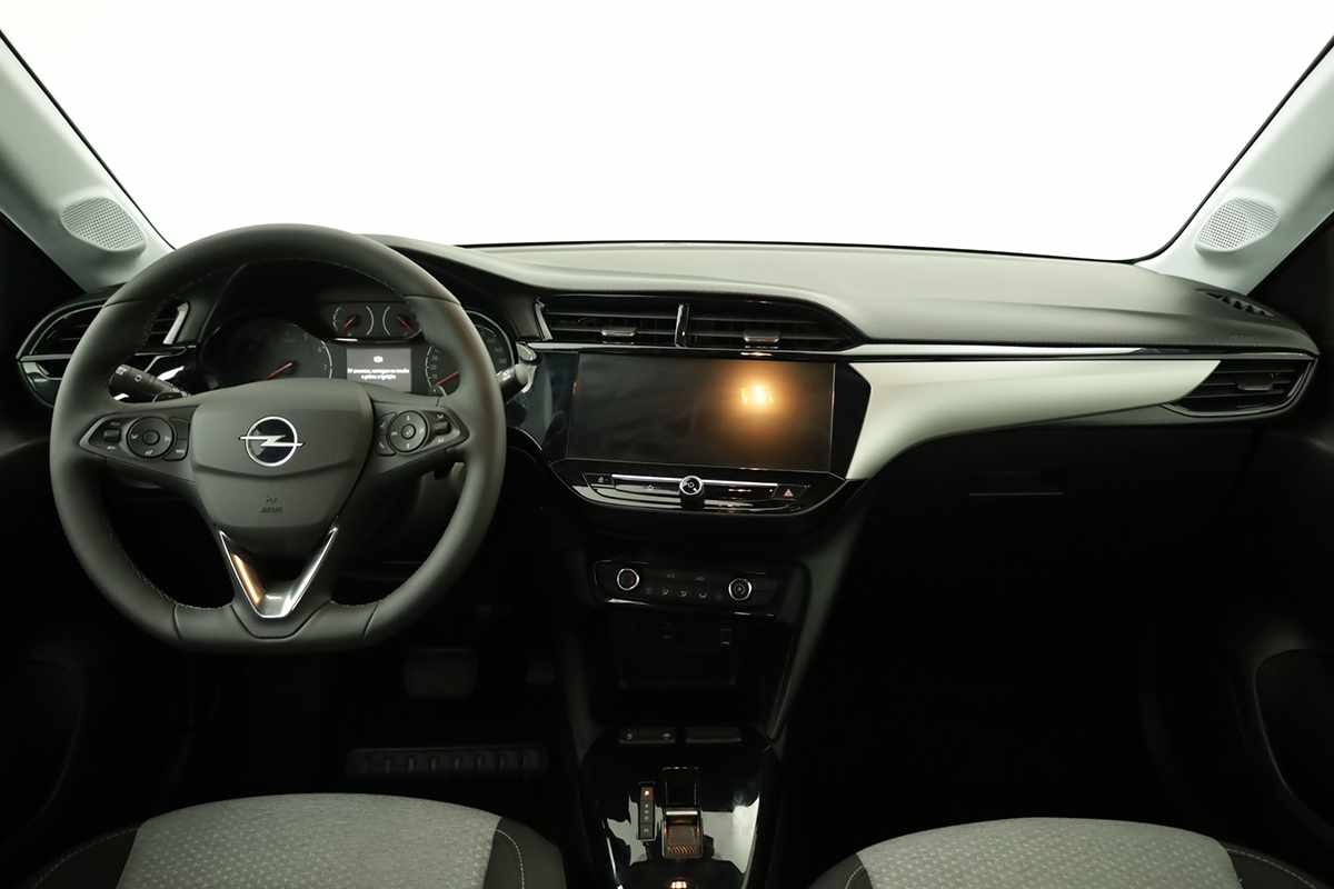 opel-corsa-2025-gasolina-1199cc