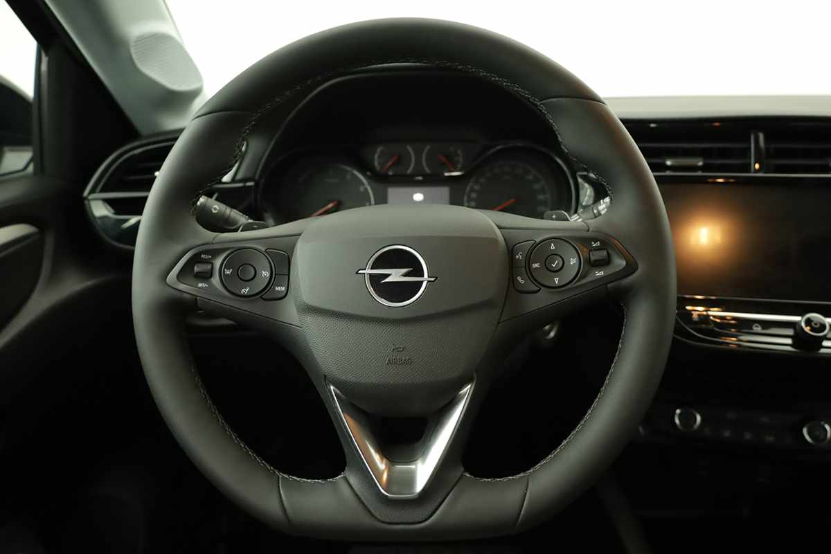 opel-corsa-2025-gasolina-1199cc