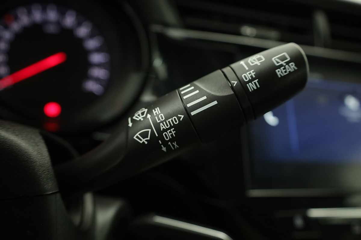 opel-corsa-2025-gasolina-1199cc