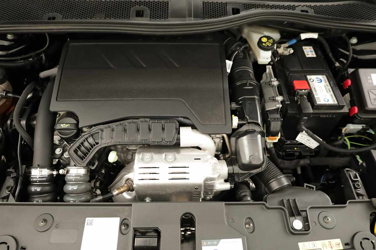 opel-corsa-2025-gasolina-1199cc