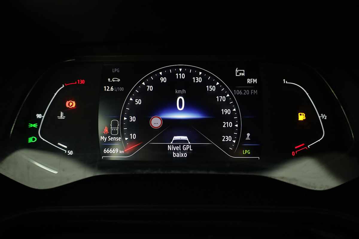 renault-captur-2024-gpl-999cc