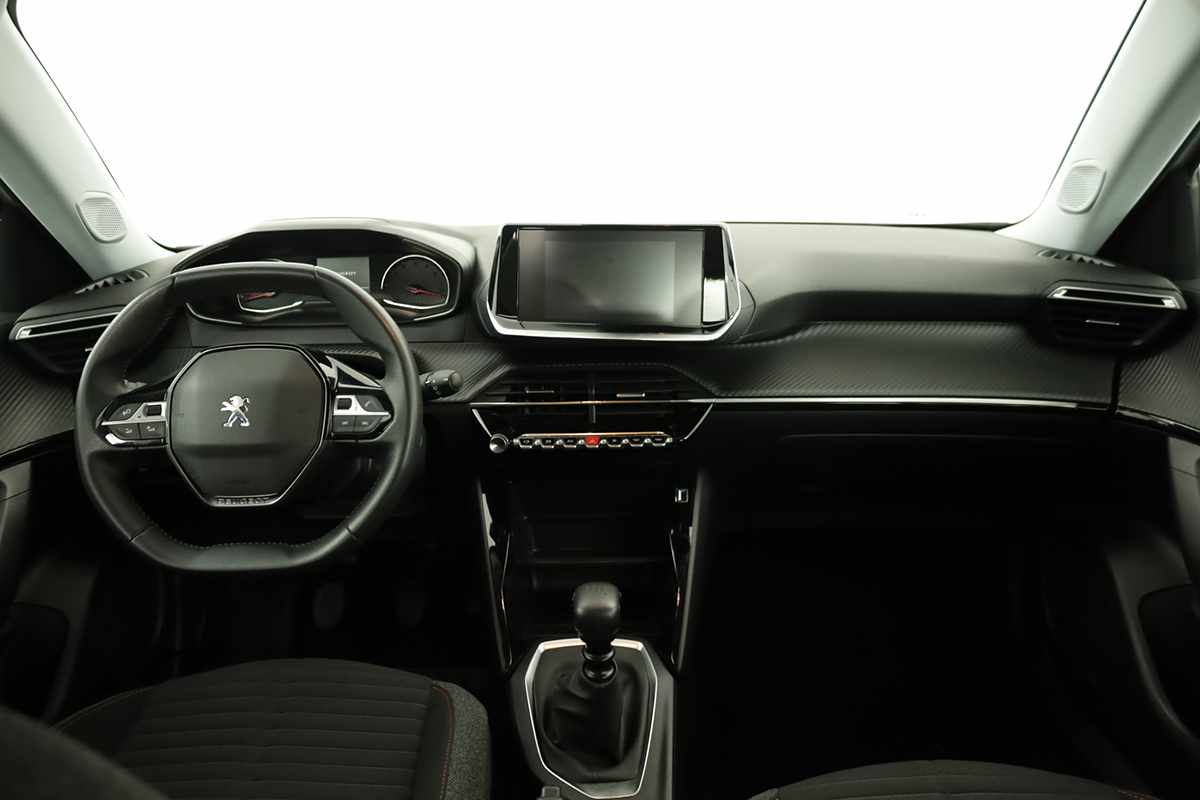 peugeot-2008-2022-diesel-1499cc