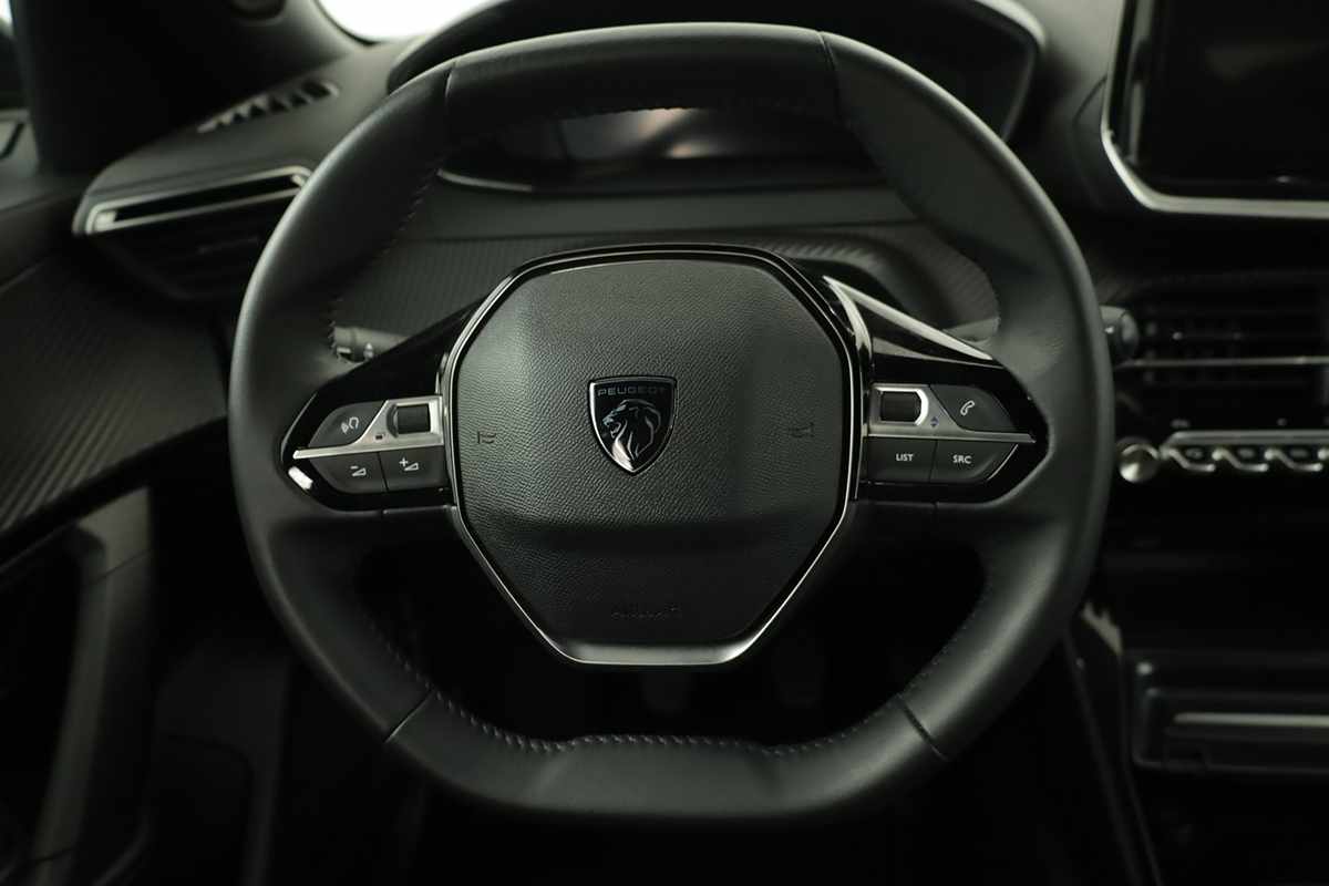 peugeot-2008-2025-gasolina-1199cc