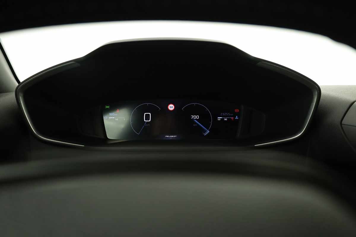 peugeot-2008-2025-gasolina-1199cc