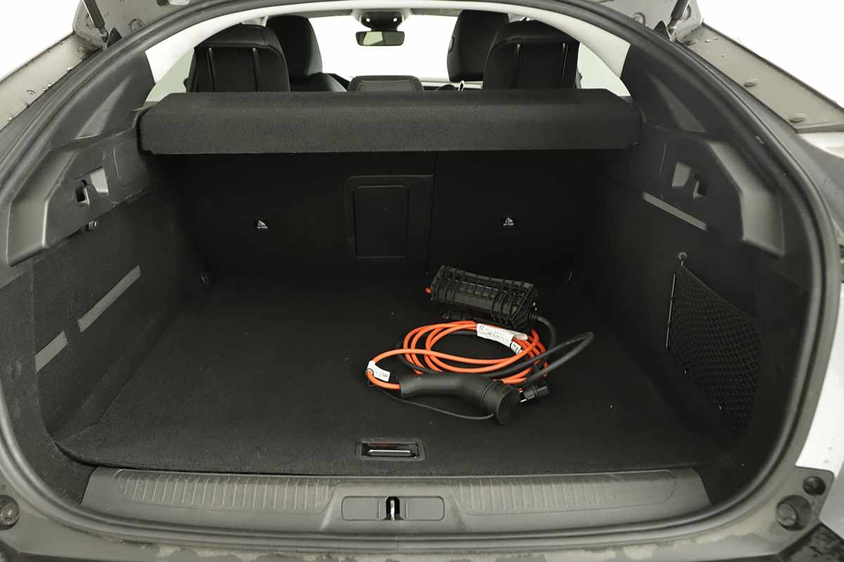 peugeot-408-2024-hibrido-a-gasolina-1598cc